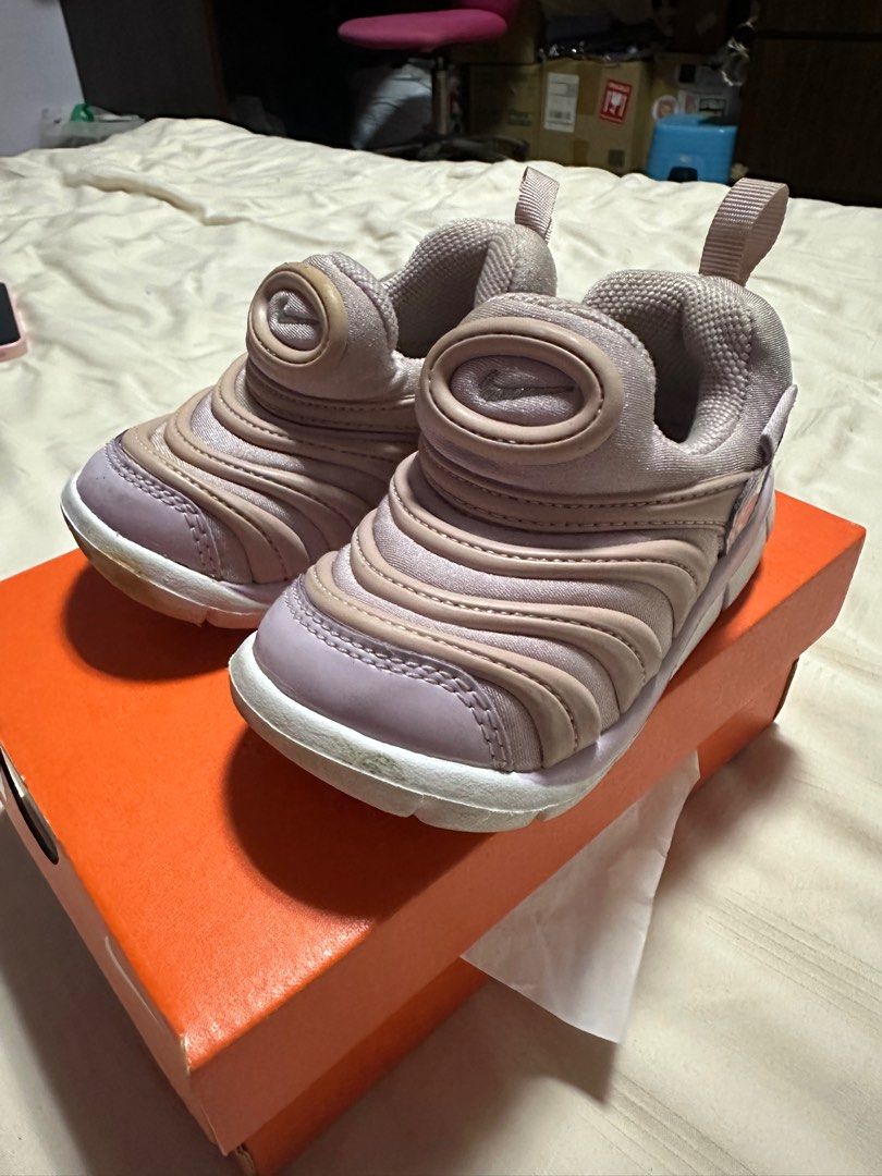Nike kids Dynamo Free Shoes US 6C