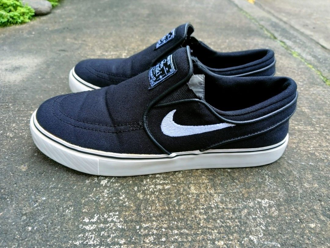 NIKE SB JANOSKI BLACK Women s Fashion Footwear Sneakers on Carousell