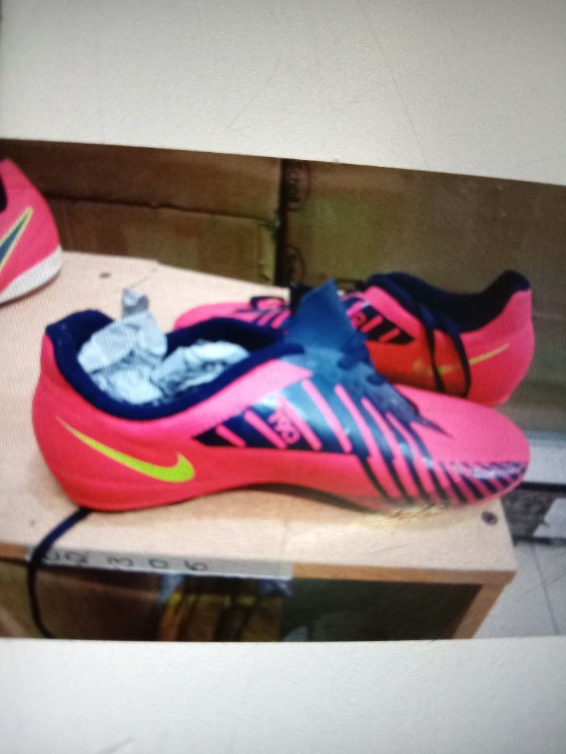 Nike total 90 on sale tf