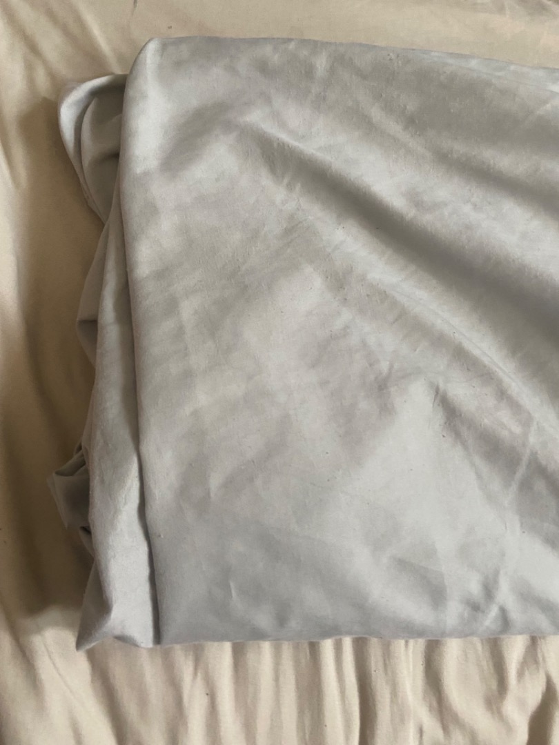 Nitori bed cover, Furniture & Home Living, Bedding & Towels on Carousell