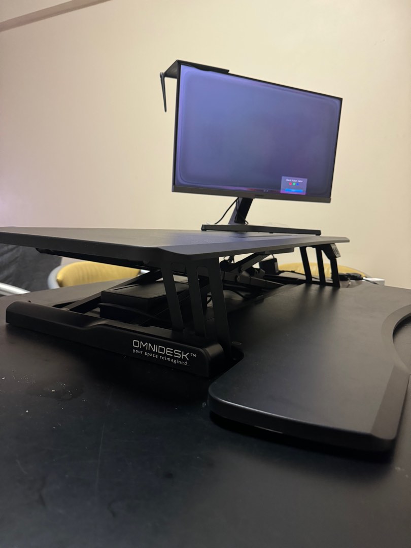Omnidesk Switch Pro