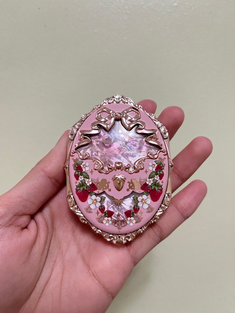 [ONHAND] FLOWER KNOWS STRAWBERRY ROCOCO CLASSIC BALLET BLUSH (Category: Makeup) located in Mandaluyong City. Submitted by annyeong07_ (Listing ID 1281144536, Image 1). Description: ✅ brandnew ✅ with original box ✅ sc/o for sf purposes only ✅ same-day delivery 📍pasig.