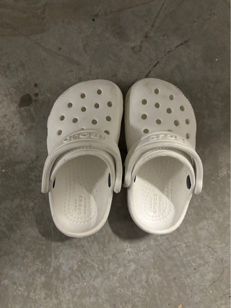Newborn crocs shop