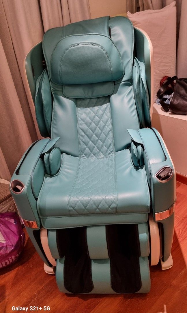 Samsung massage hotsell chair