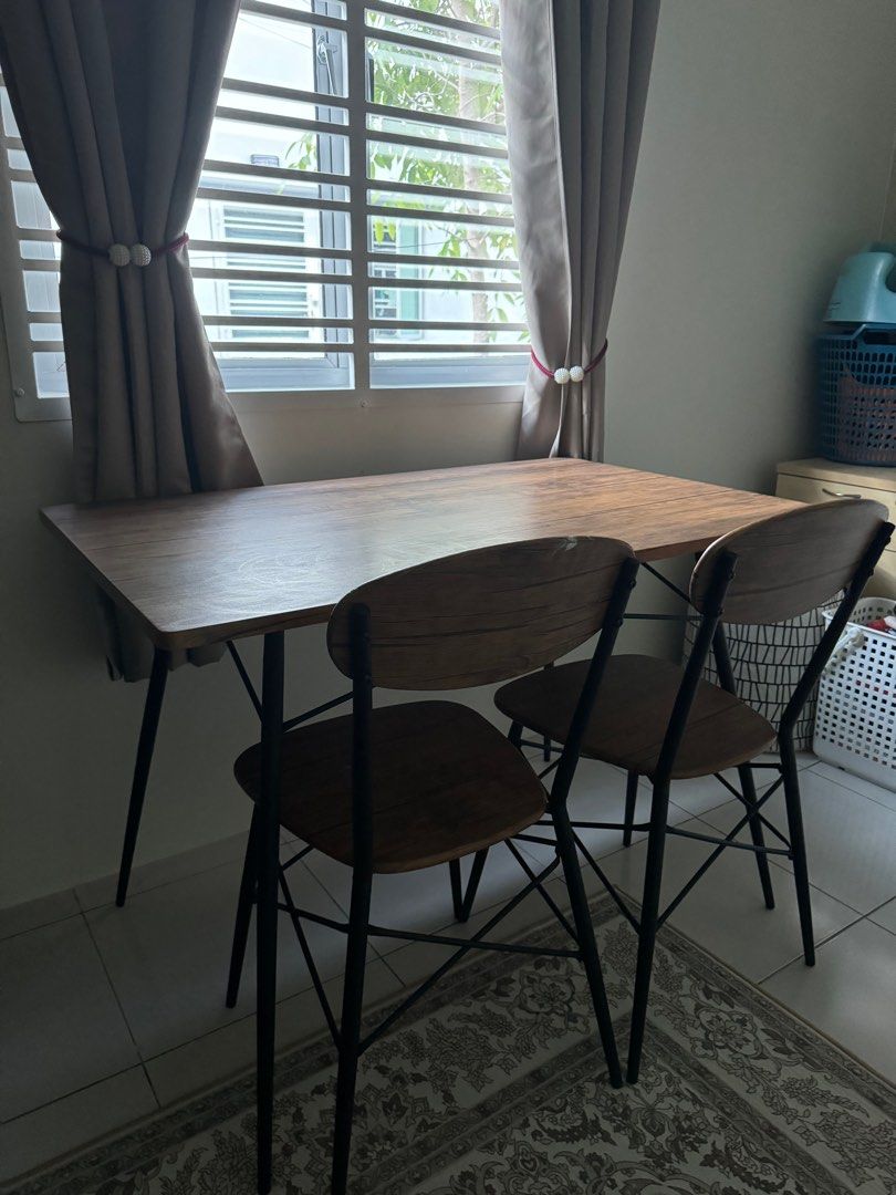 Ace hardware dining discount set