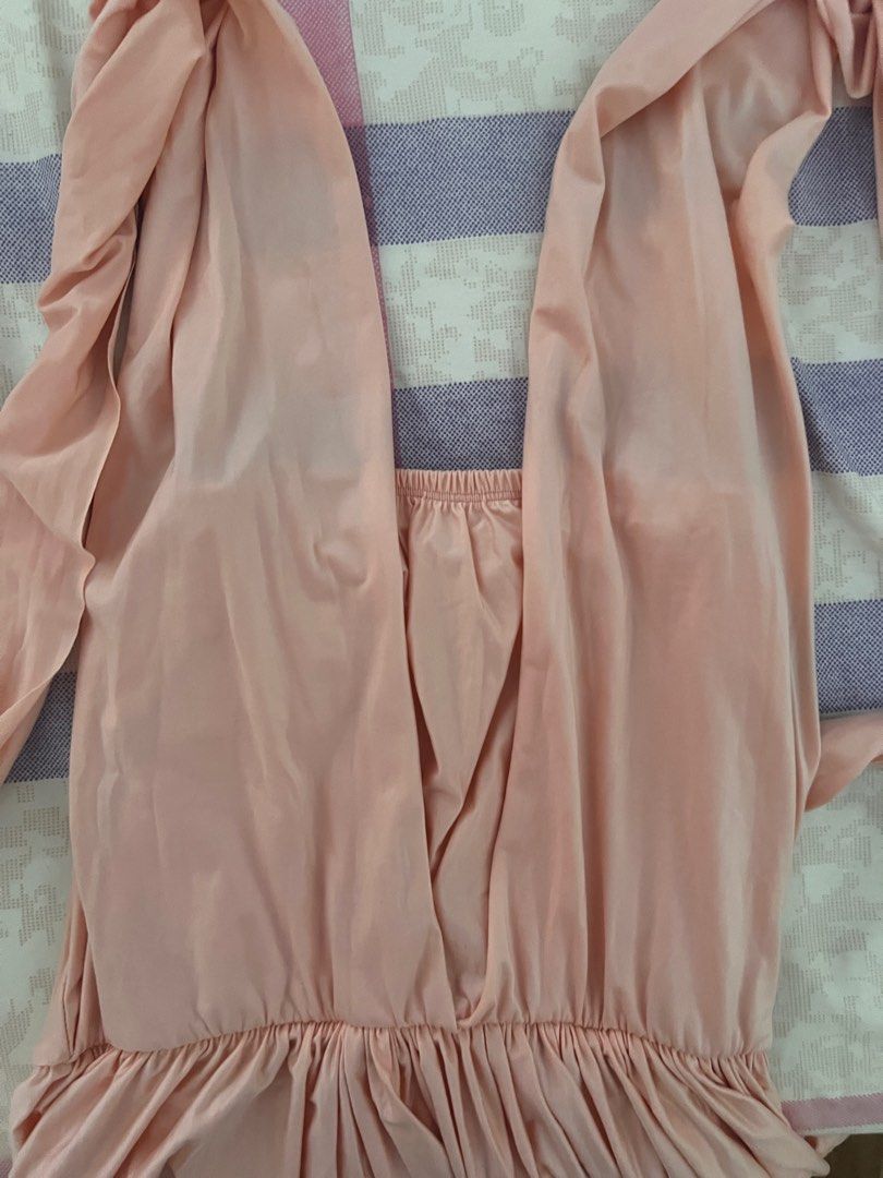 Pink infinity gown (Category: Evening dresses & gowns) located in Quezon City. Submitted by denclothes (Listing ID 1281126810, Image 3). Description: Used once during a wedding Fits up to medium.