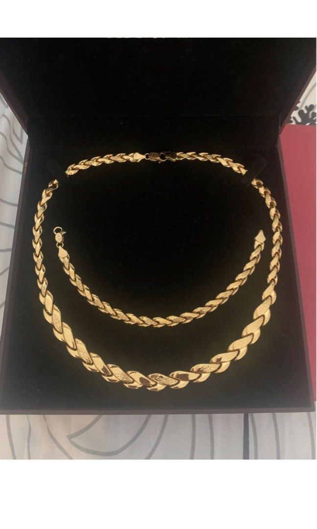 Gold choker discount set with weight