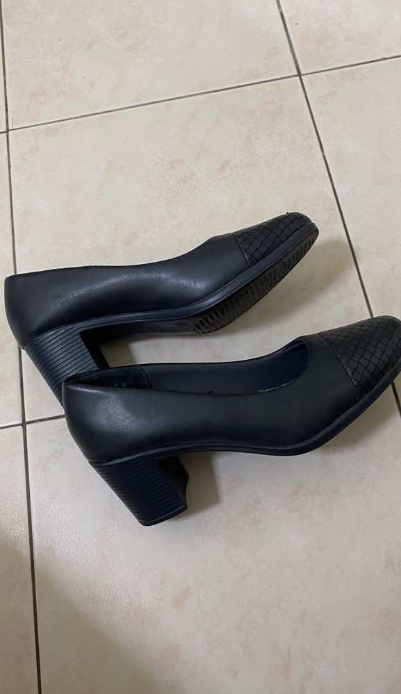 Dark grey 2025 court shoes