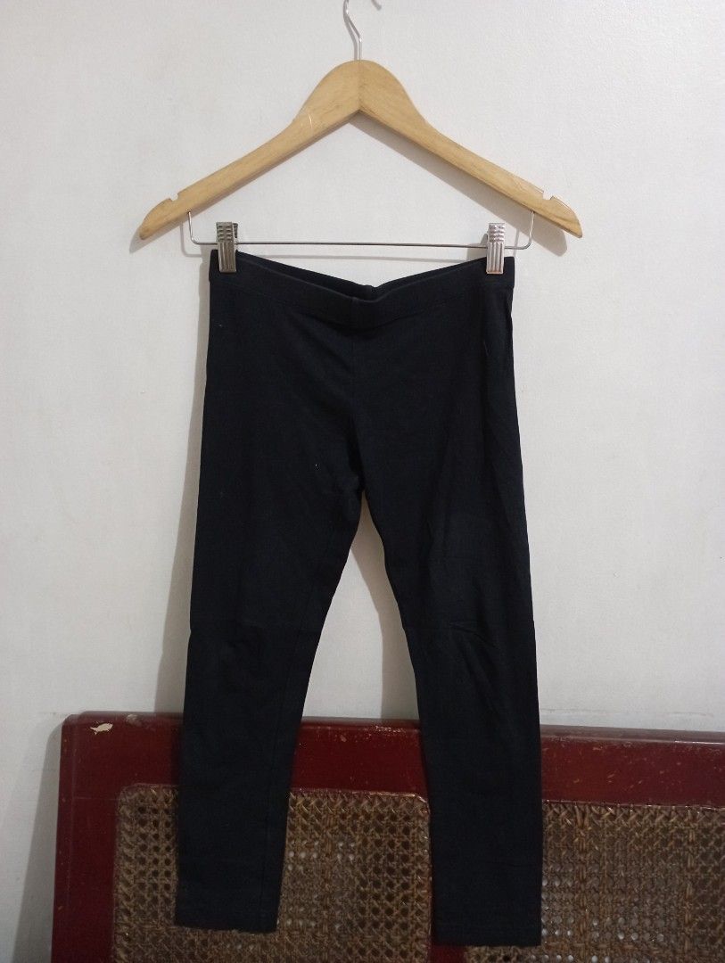 black leggings, Women's Fashion, Bottoms, Other Bottoms on Carousell