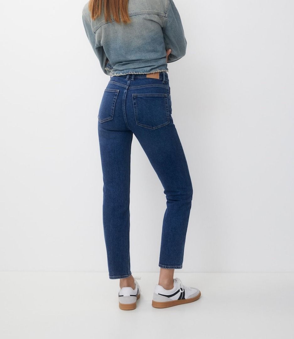 Pull and bear clearance jeans mom fit