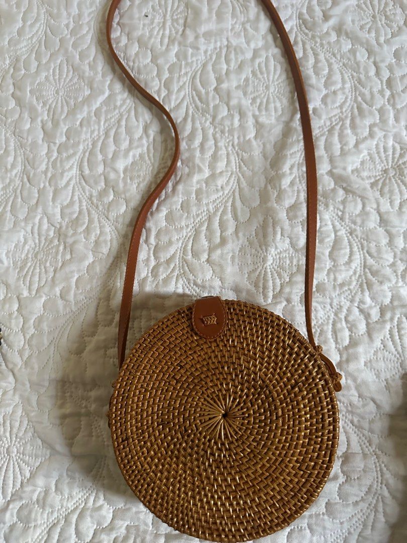 Round best sale bag rattan