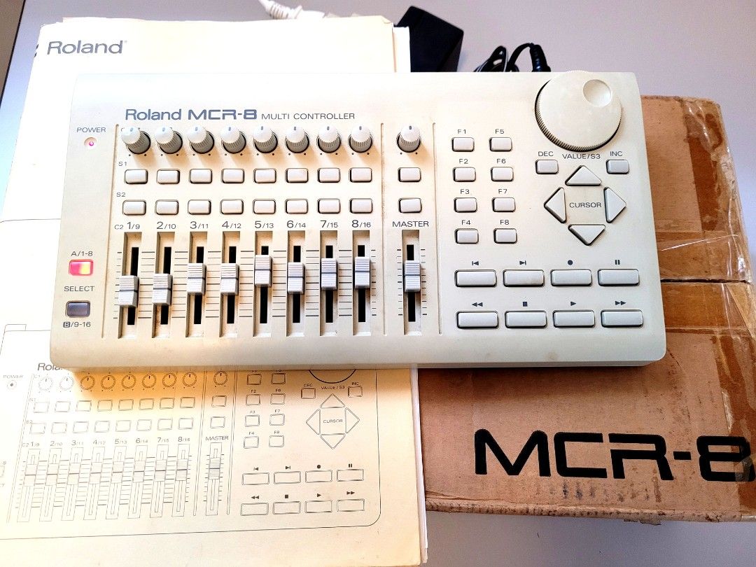 2024最新のスタイル □懐かしい！ MCR-8 縫いつけよ ローランド・マルチ・コントローラー Distribution Devices, Pa Equipment, Recording Equipment