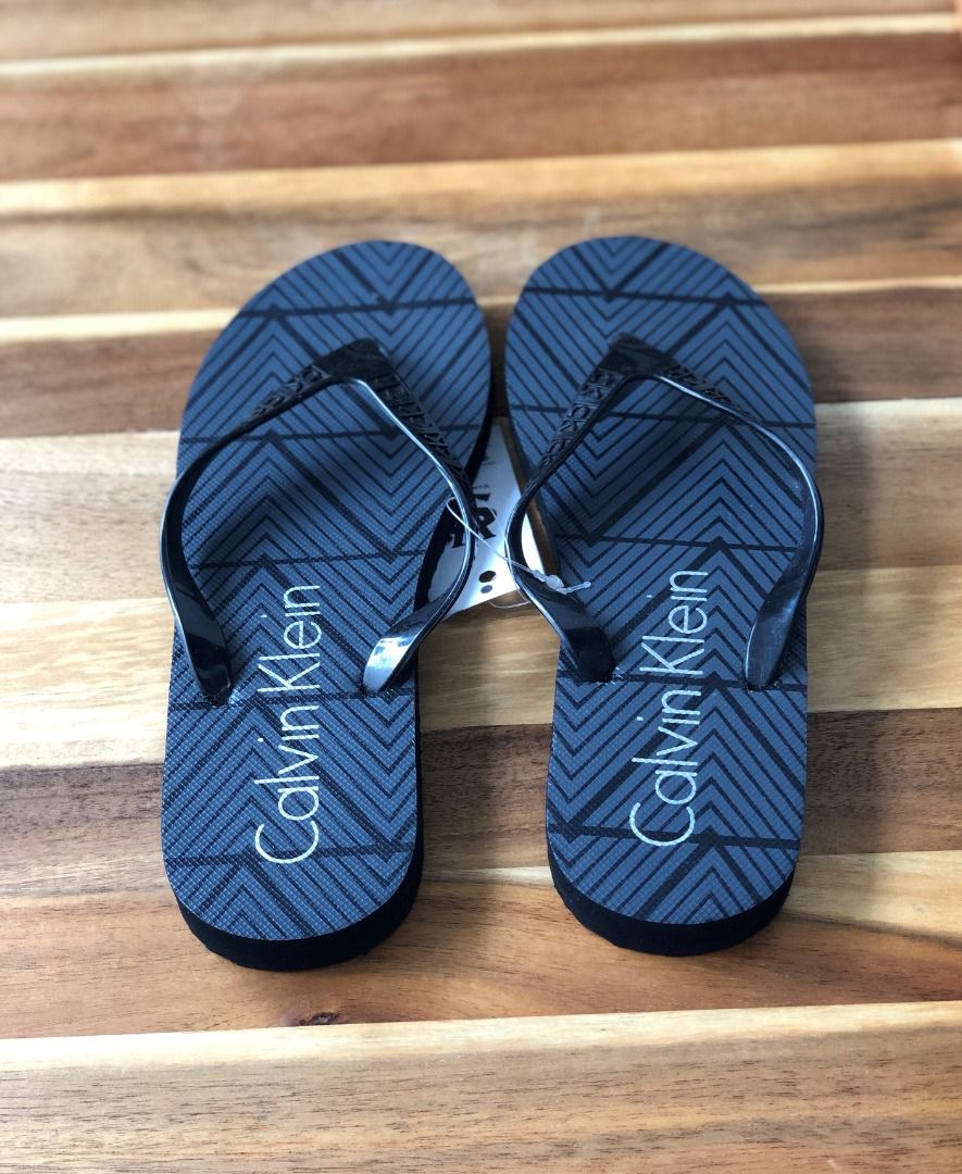 SALE 10 DISCOUNT Authentic Calvin Klein Flip Flops Size 9M 8.5 W