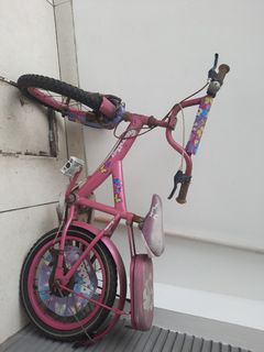 (Kategori: ) berada di . Dikirim oleh letsdecluterring (ID iklan 1281098106, Gambar 1). Deskripsi: .