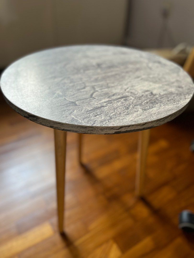 Side table (Category: Tables & Sets) located in Singapore. Submitted by little.miss (Listing ID 1281089026, Image 1). Description: - Small side table - Great for your drink beside the sofa - Lightly used, in good condition.