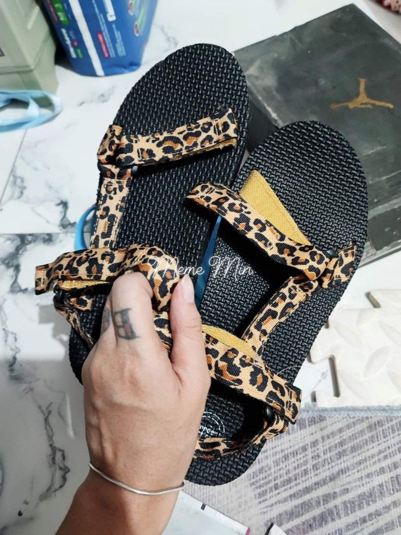Sandals size online 6