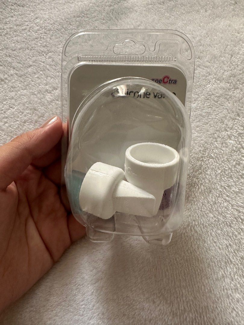 Spectra white valves (Category: Breastfeeding & Bottle Feeding) located in Quezon City. Submitted by sudo8 (Listing ID 1281098402, Image 1). Description: .