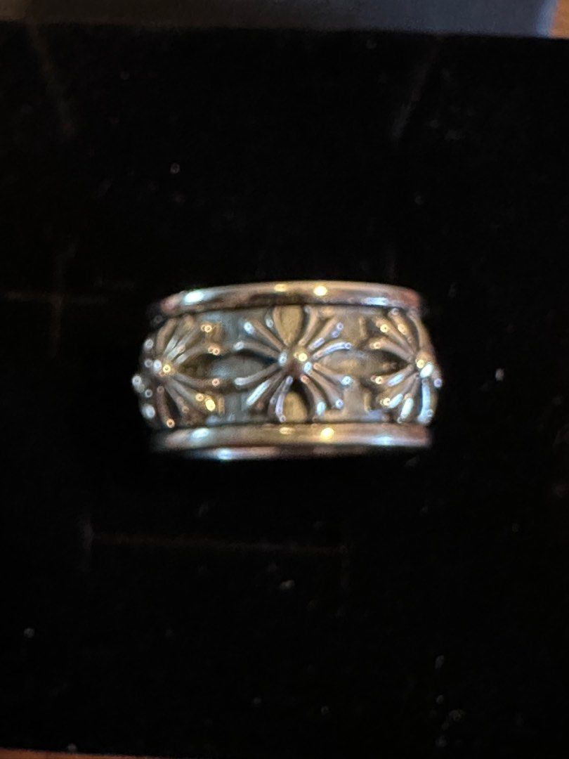 Chrome hearts spinner hotsell ring