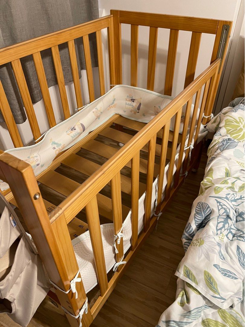 Sussex universal 2025 cot bed