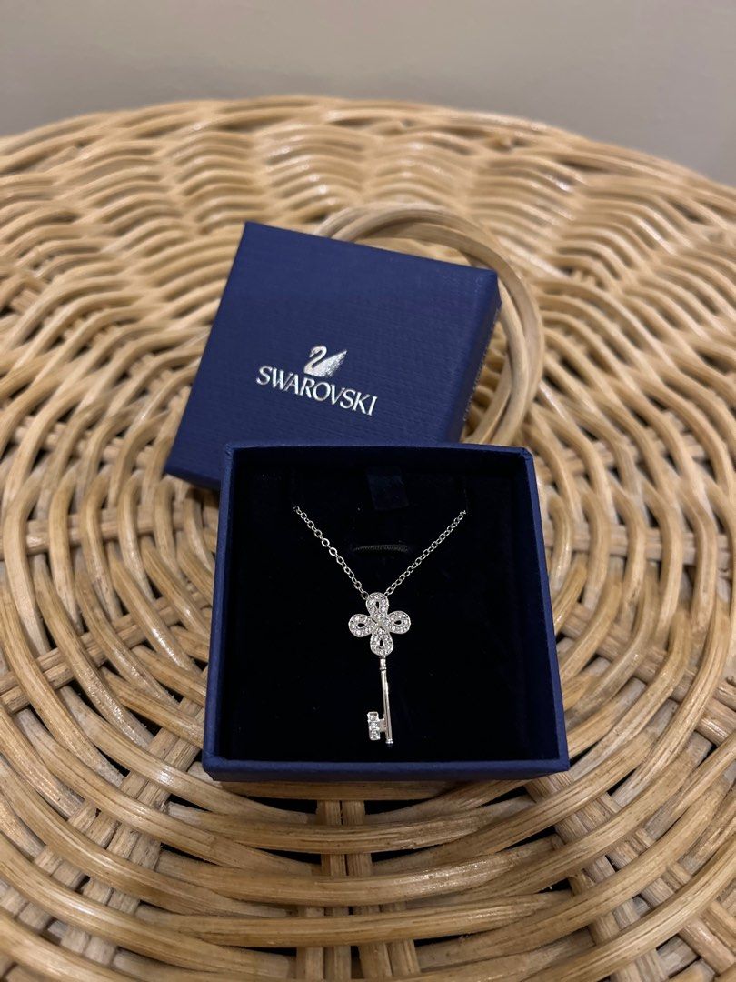 Swarovski noble key pendant sale