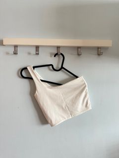 (Category: ) located in . Submitted by oolong.konjac (Listing ID 1281187530, Image 1). Description: .