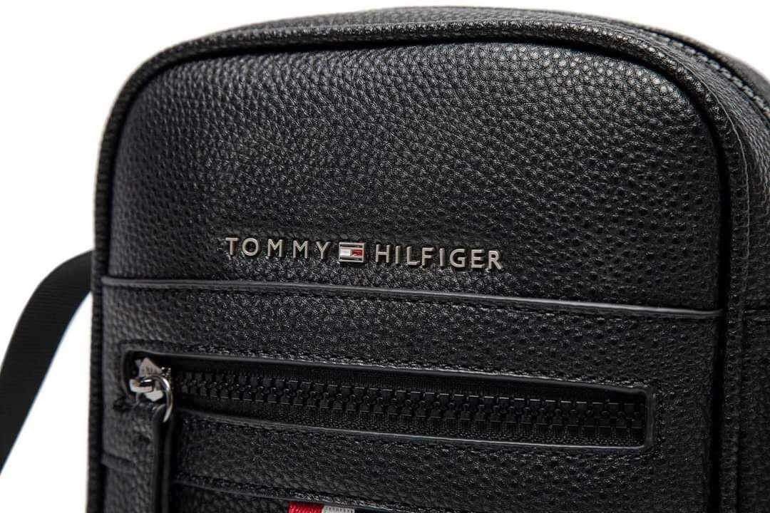 Tommy sling bag 2025