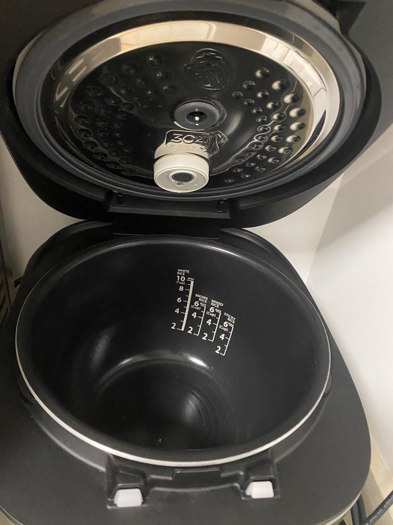 TOSHIBA low sugar 1.8L Rice Cooker RC18ISPS, TV & Home Appliances