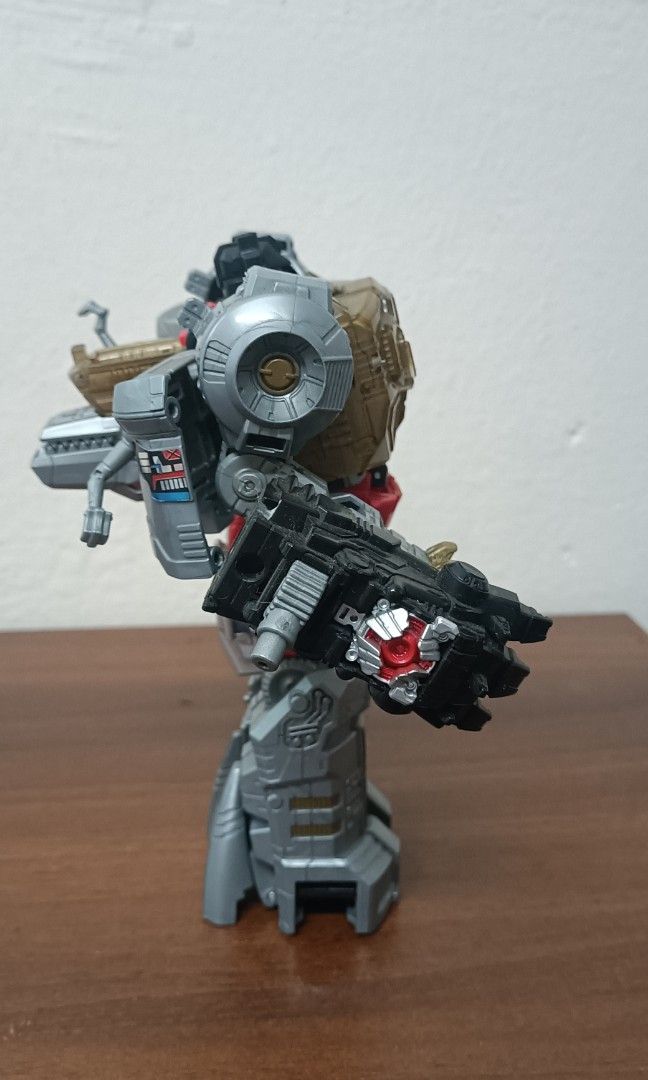 Transformers (Category: Toys & Games) located in Bentong. Submitted by chucky2227 (Listing ID 1281006594, Image 3). Description: Dinobot Grimlock (power of the primes voyager) condition as shown rm200 no box location Bentong postage add rm25/rm30.