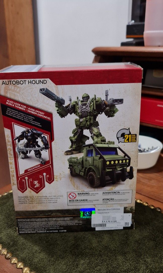 Transformers (Category: Toy Figures) located in Singapore. Submitted by anthony5225 (Listing ID 1281025294, Image 3). Description: up for sale is a BNIB Autobot Hound ...Transformer . Bought from mercedes benz boutique. self collect . price reduced for quick sale . Tks for viewing.