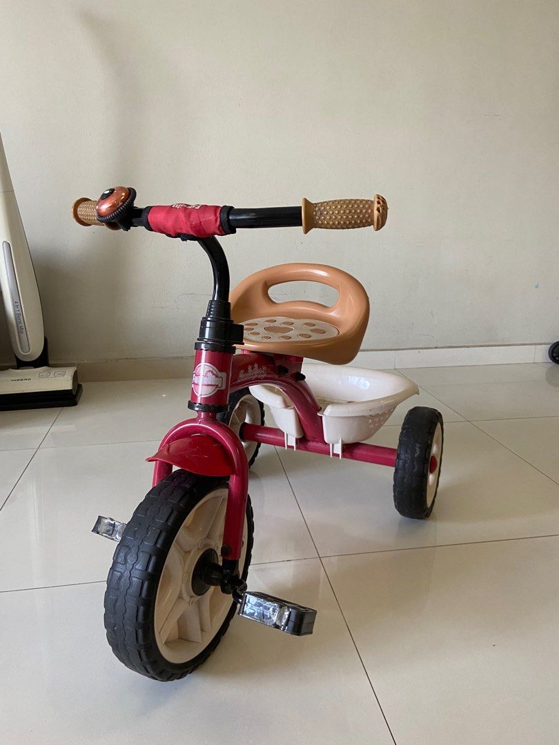 Tricycle brand shop