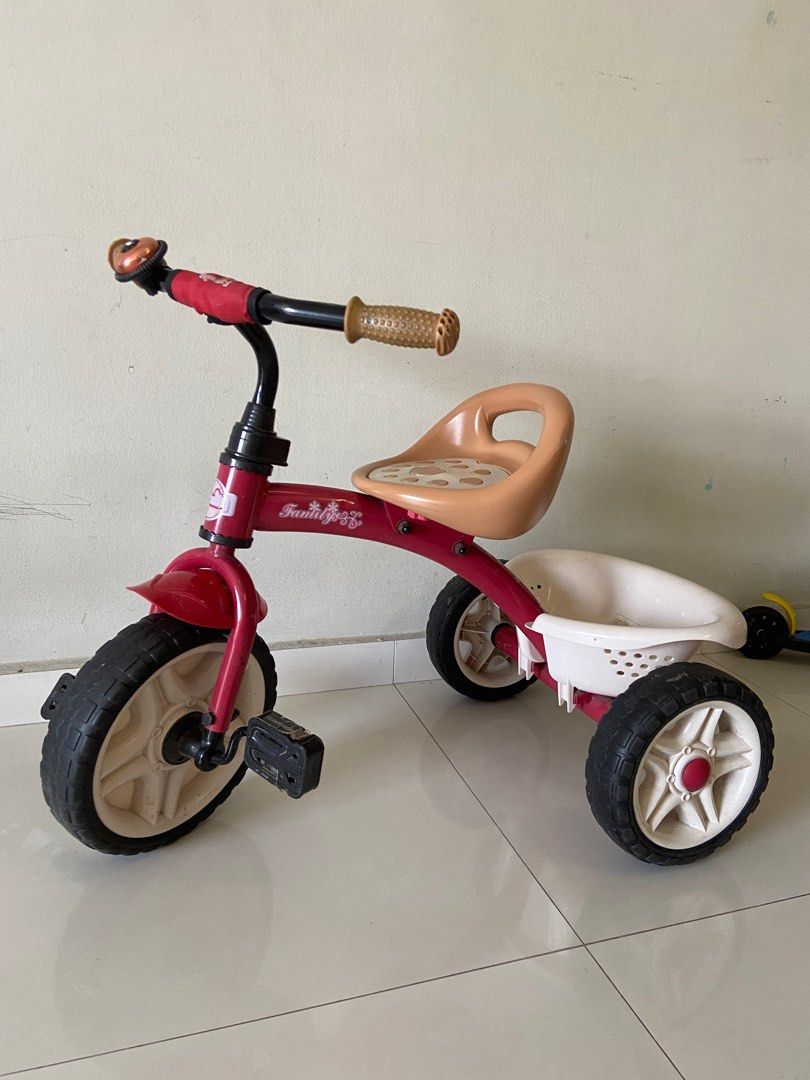 Tricycle brand shop