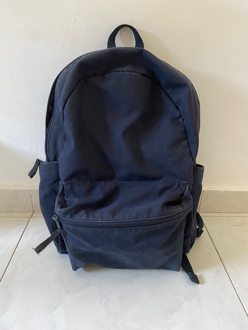 Uniqlo Backpack, Men's Fashion, Bags, Backpacks on Carousell