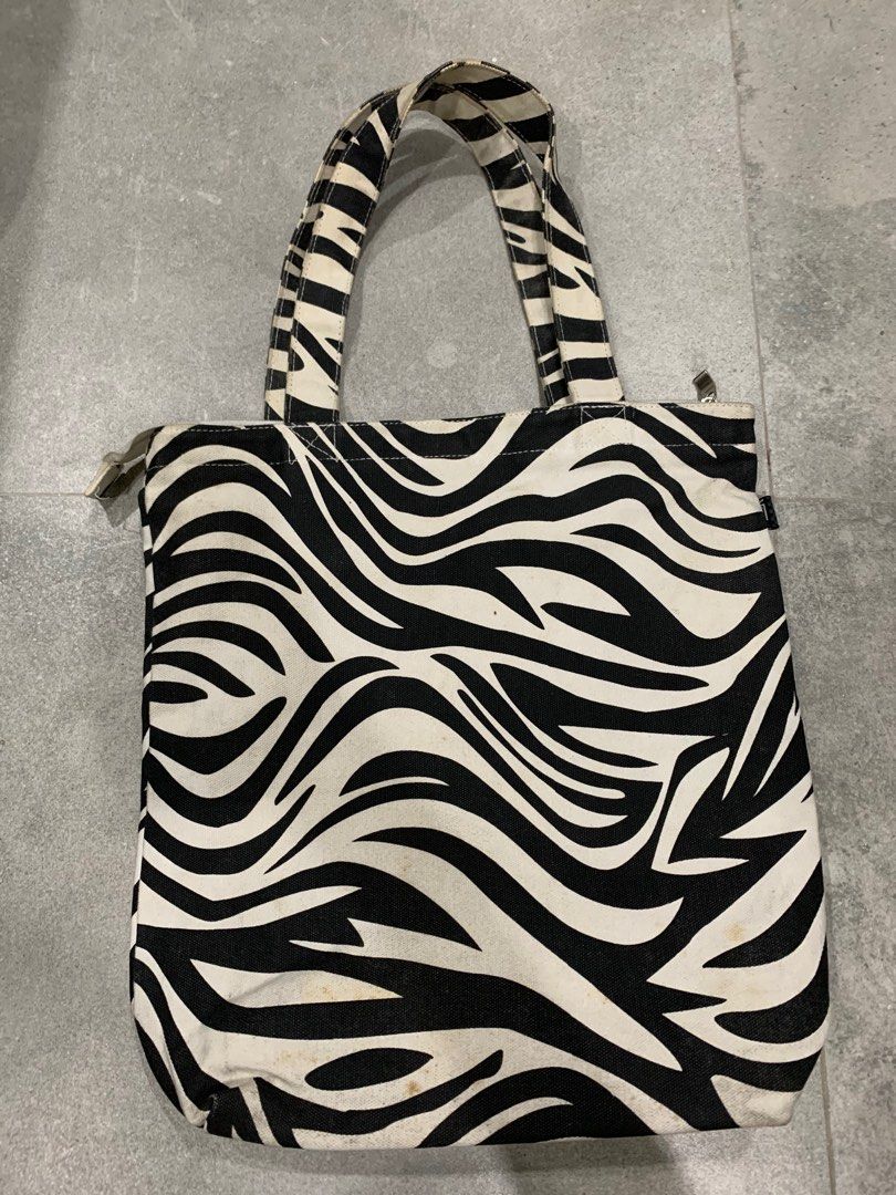 Vans zebra bag deals