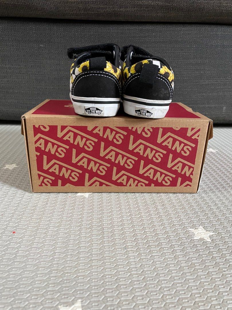 Black checkered sunflower vans online