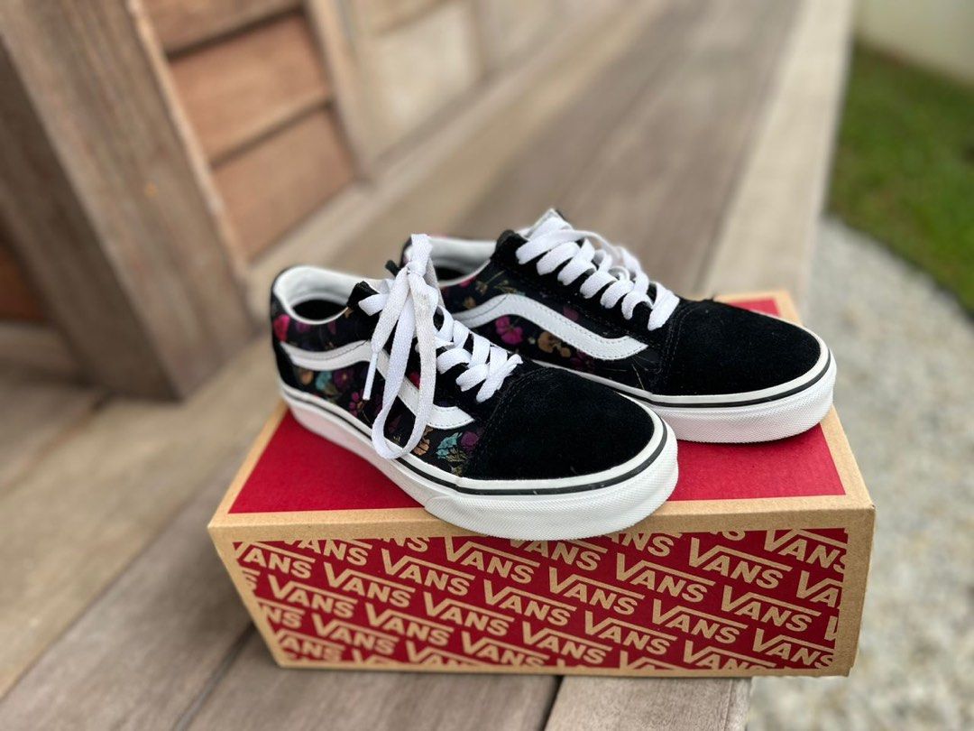 Vans floral sale womens shoes