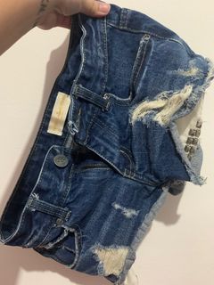 (Category: ) located in . Submitted by bangsbaynoo (Listing ID 1281167054, Image 1). Description: .