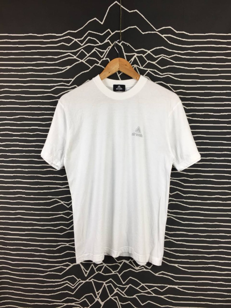 Airwalk authentic store