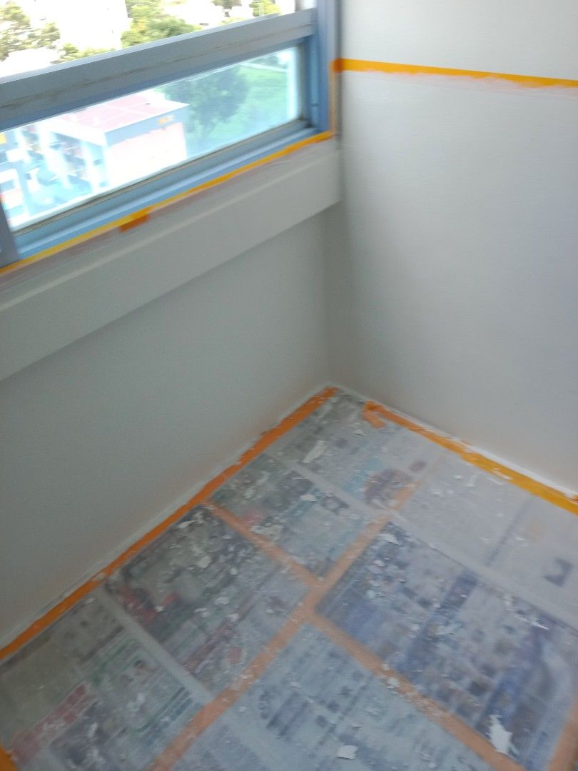 waterproofing painting  for toilet ceiling ,  repair  water seeping wall ,   Peeling off paint and mold growing onld remove .have BCA Academy construction building technician diploma Certification62853067951875111