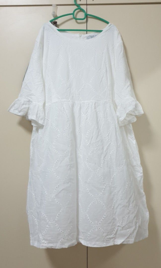 White Eyelet Embroidery Dress Plus Size Women s Fashion Dresses