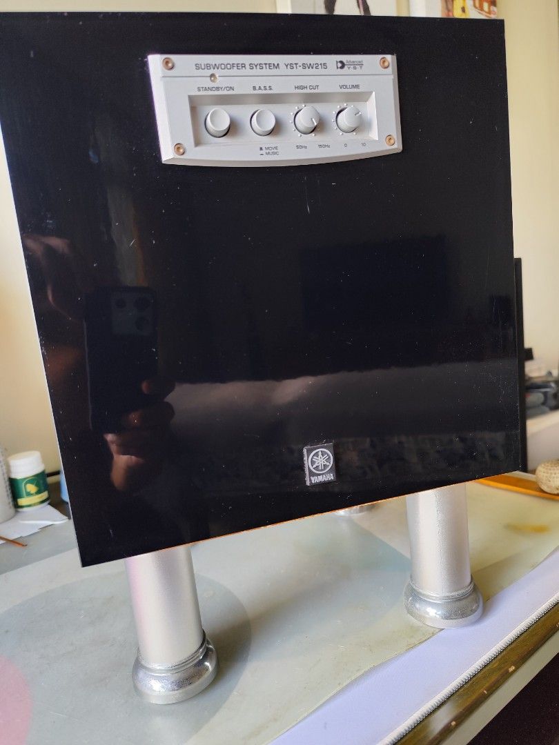 Yamaha yst sales 215 subwoofer