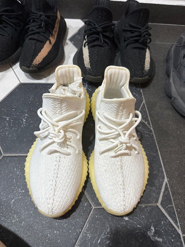 Yeezy asli 2025