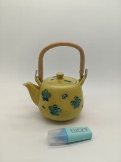 Yellow Arita Teapot