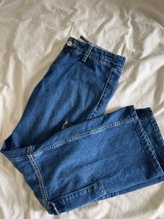 (Category: ) located in . Submitted by zyanpreloved (Listing ID 1281114466, Image 1). Description: .