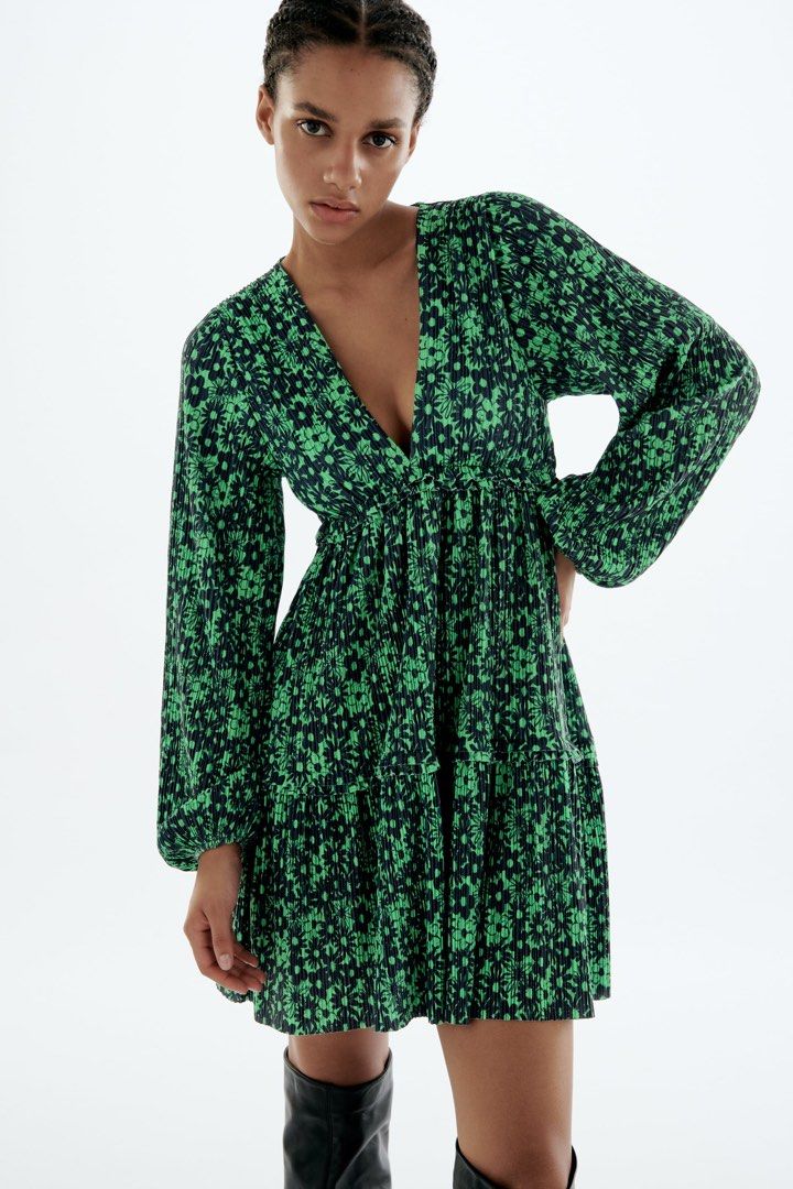 zara printed pleated dress Zara + Floral Print Pleated Dress