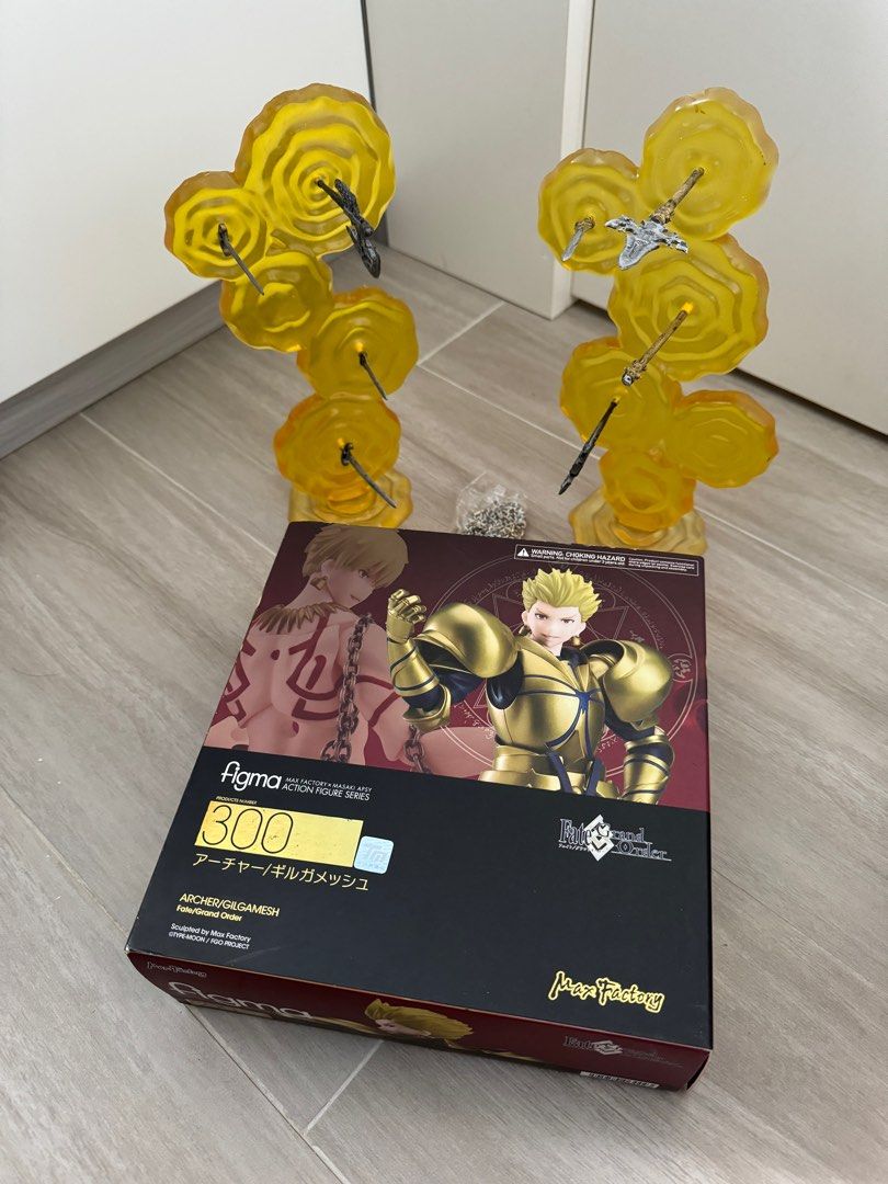 【開封品】ギルガメッシュ　Figma Amazon.com: Max Factory Fate/Grand Order: Archer/Gilgamesh