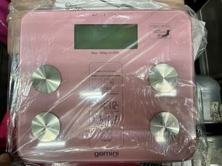（分類：）位於 。 由 mimi_cc 提交（商品編號 1281345506，圖片 1）。簡介： 。