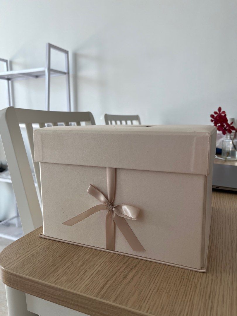 Ang Bao Wedding Box, Silk Card box, Women's Fashion, Jewelry