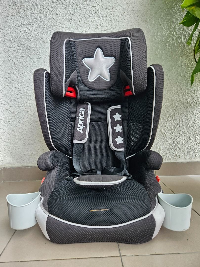 Aprica booster car online seat