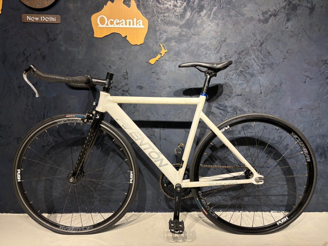 Aventon Cordoba 49 Pearl White Sports Equipment Bicycles Parts Bicycles on Carousell