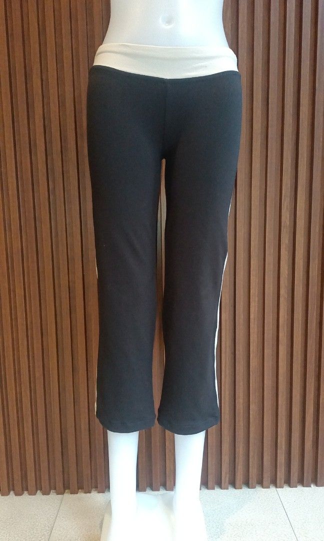 BEBE Sports (US) brand (Category: Activewear) located in Makati City. Submitted by kathedon28 (Listing ID 1281312148, Image 3). Description: Ganda po nito buy 2 to get more discounts can fit M-L Stretchable.